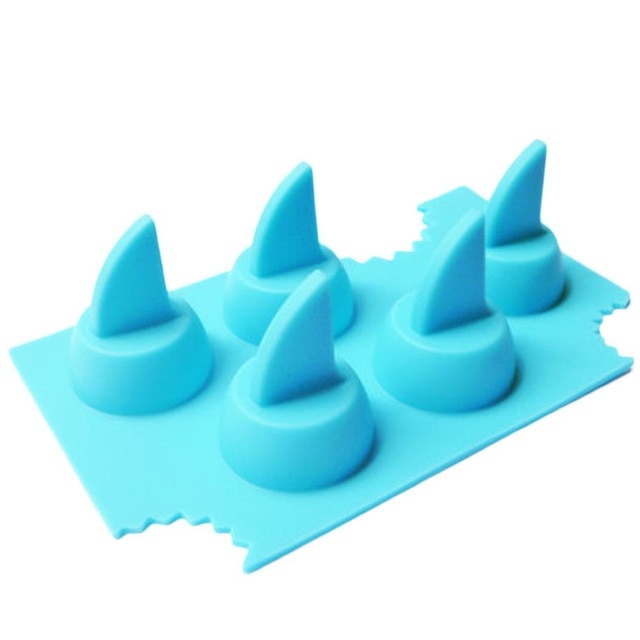 Shark Fin Ice Cube Tray Silicone Mold for Party Drinks