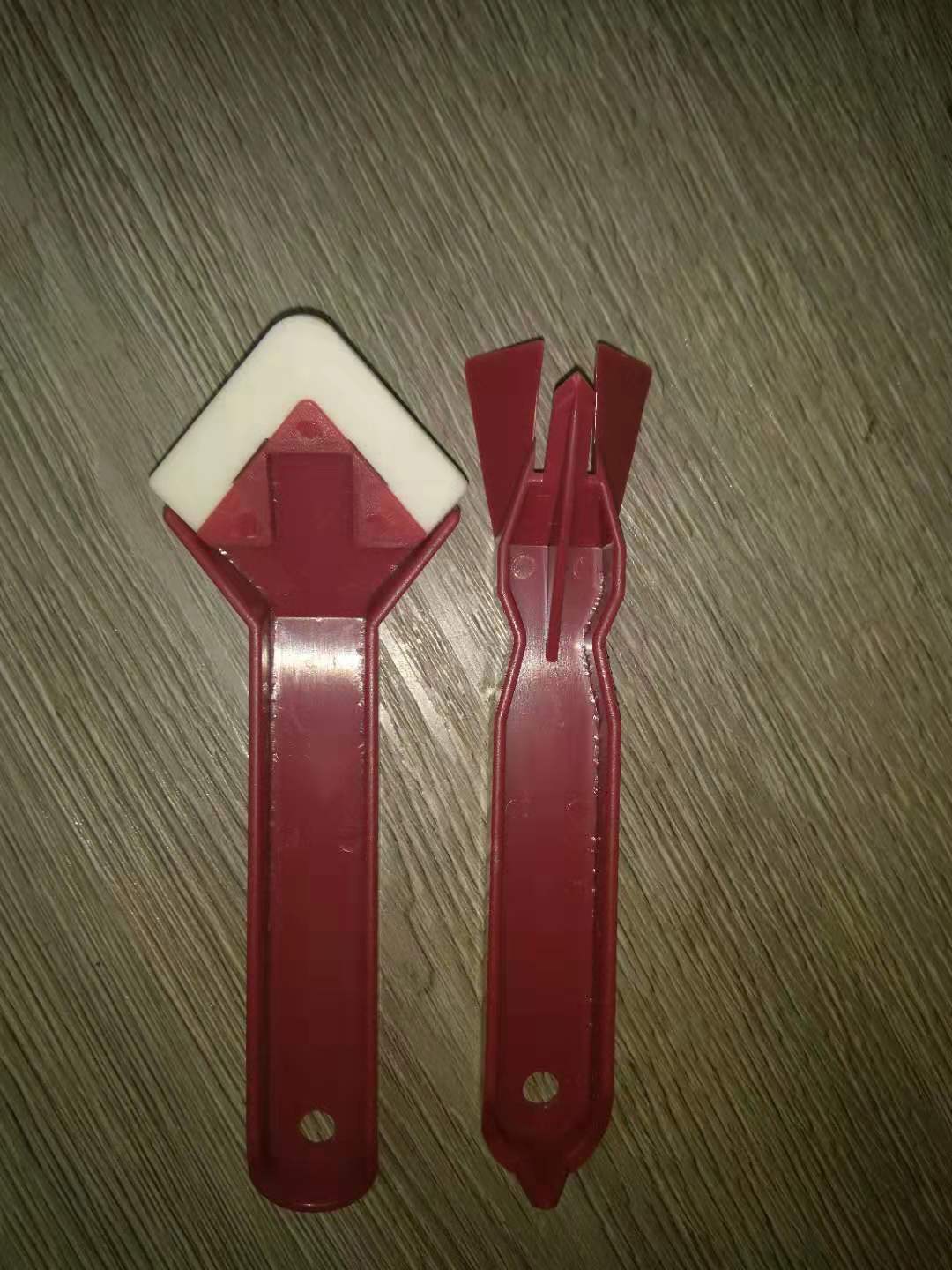 Caulk Smoothing Tool Kit for Tile Corners and Edges