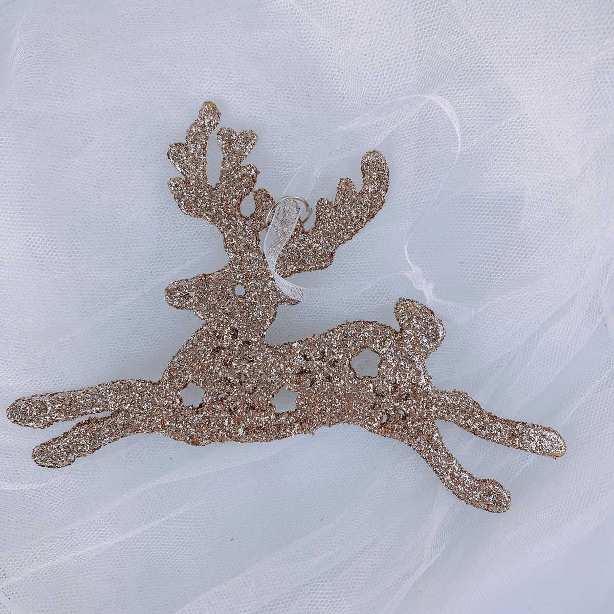 Christmas Tree Ornaments for Elegant Snowy Sparkle
