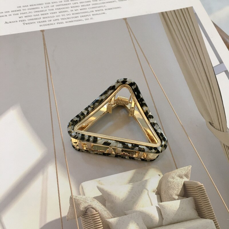 Geometric Hair Claw Clip For Polished Everyday Styles