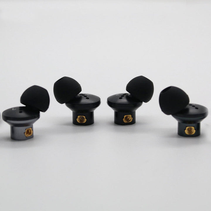 Metal In-Ear Earphones With Detachable Cable and Bass