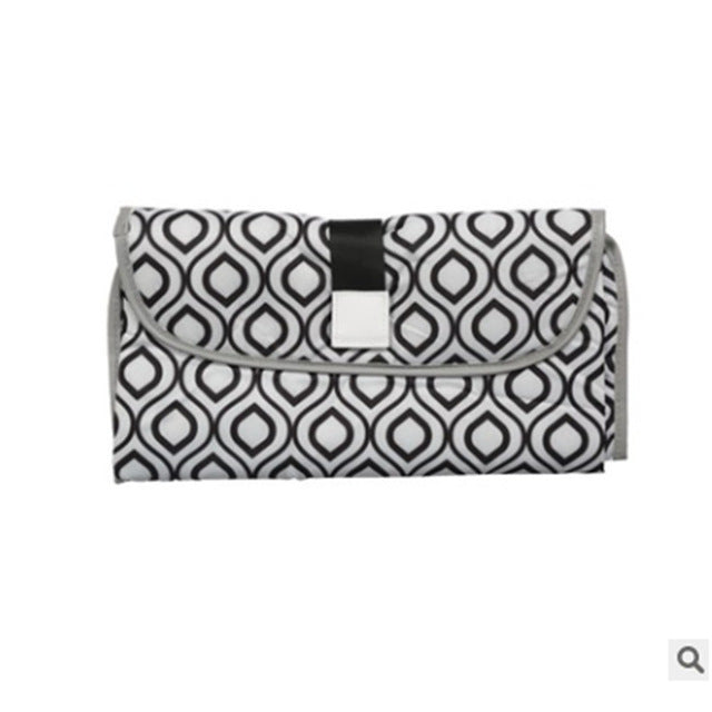 Portable Baby Changing Pad for Cleaner Diaper Changes
