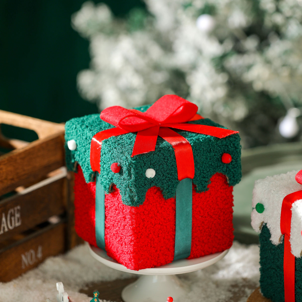 Christmas Apple Gift Box - Reusable Holiday Gift Decor