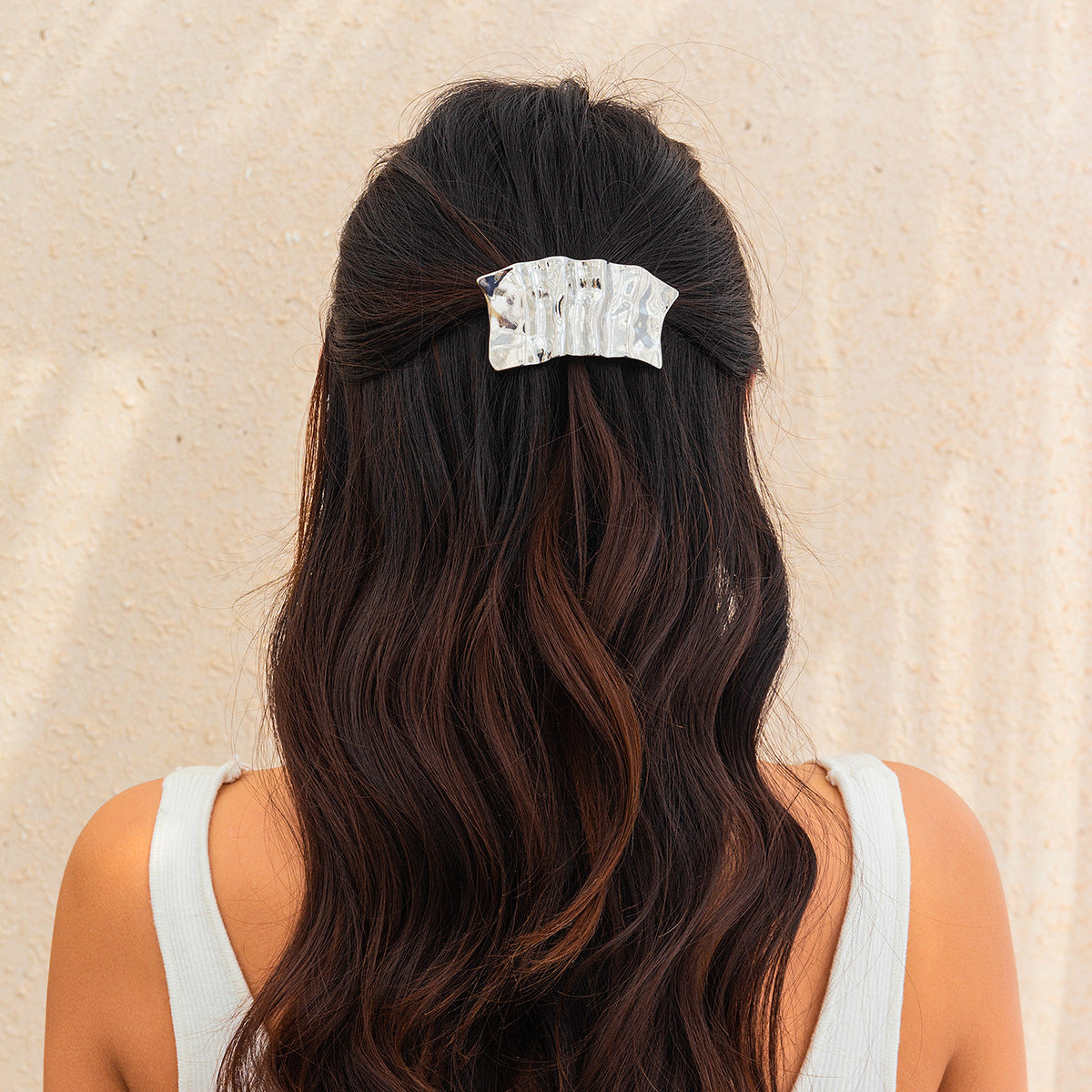 Sculptural Gold Hair Clip For Effortless Polished Hair
