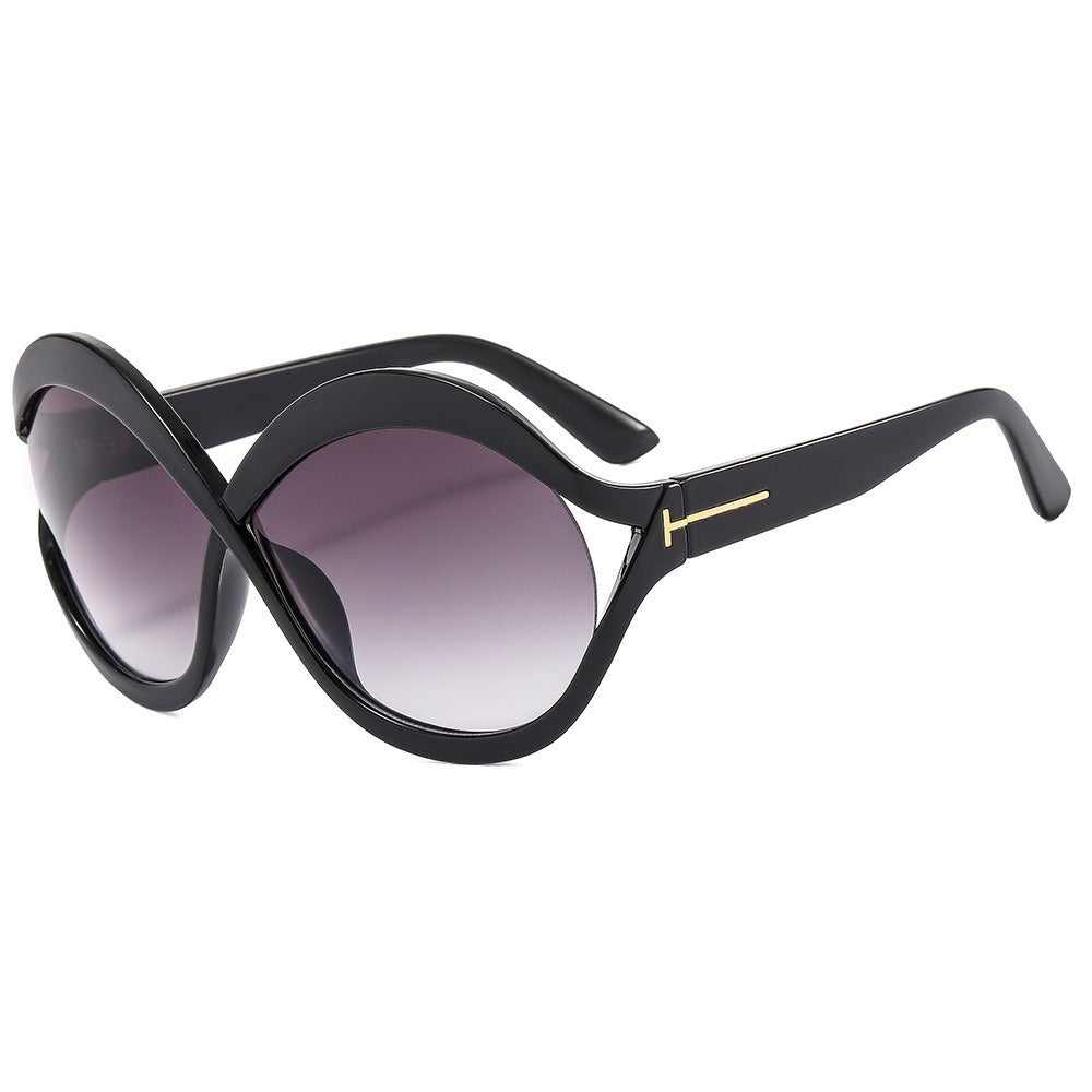 Oversized Round Sunglasses With Glamorous Gradient Lenses
