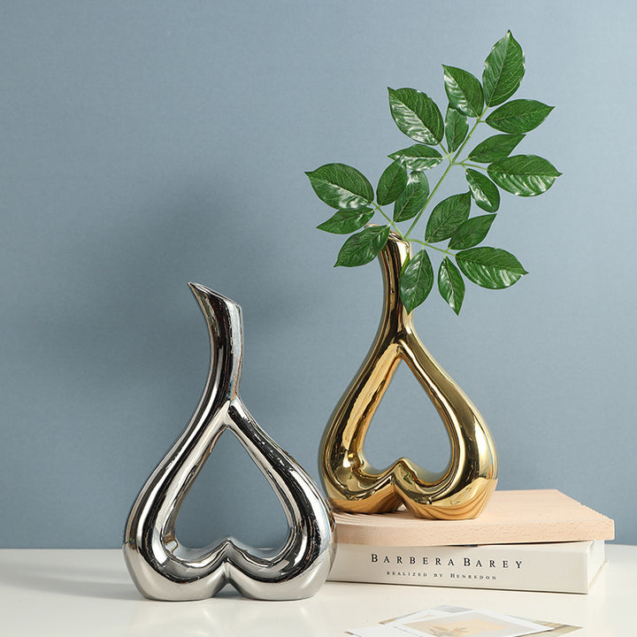 Heart-Shaped Ceramic Vase for Romantic Modern Decor