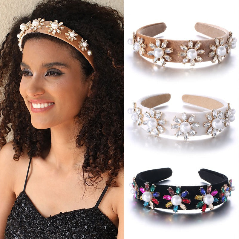 Pearl Flower Headband for Vintage Occasion Glamour
