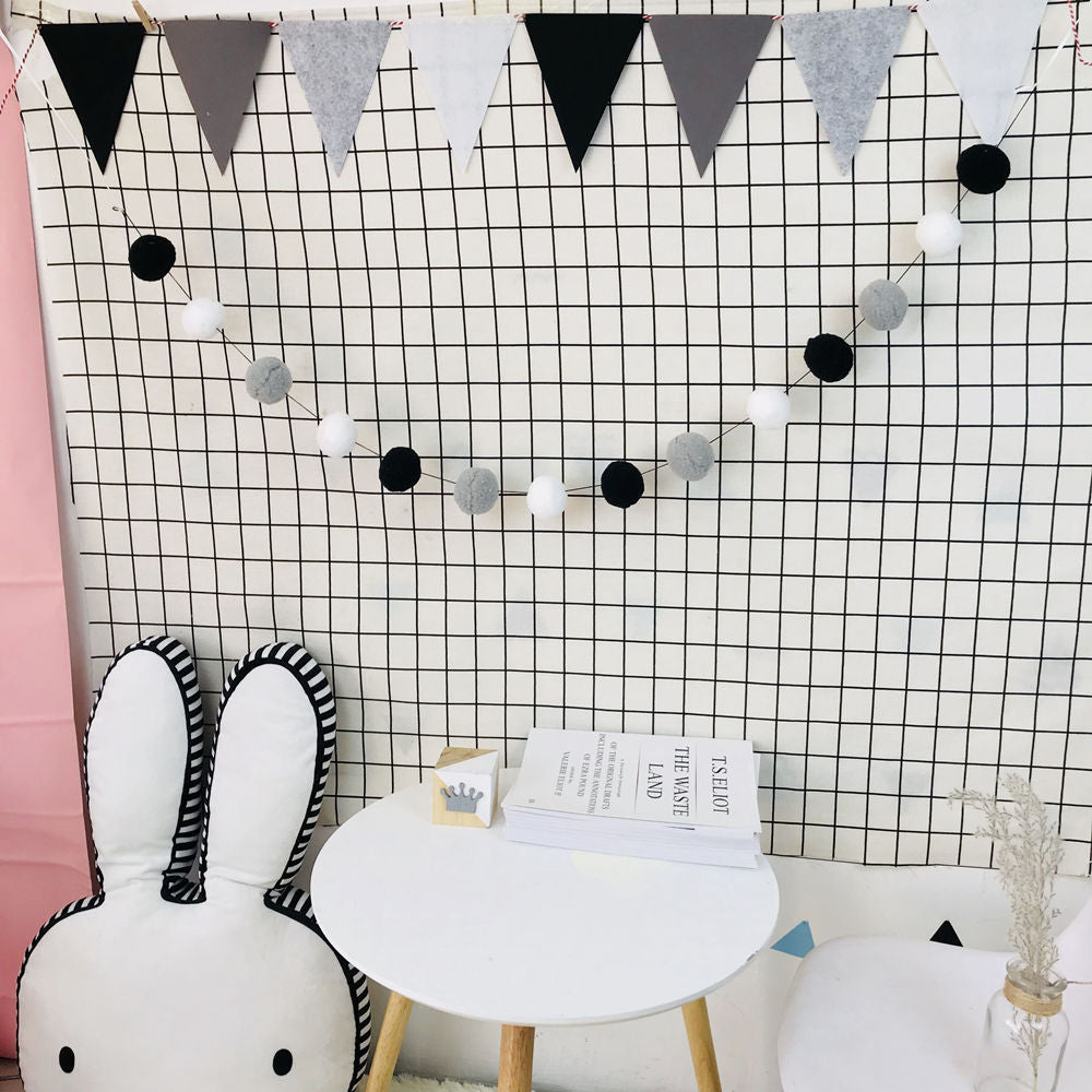 Felt Ball Garland for Cozy Nordic Room & Party Decor