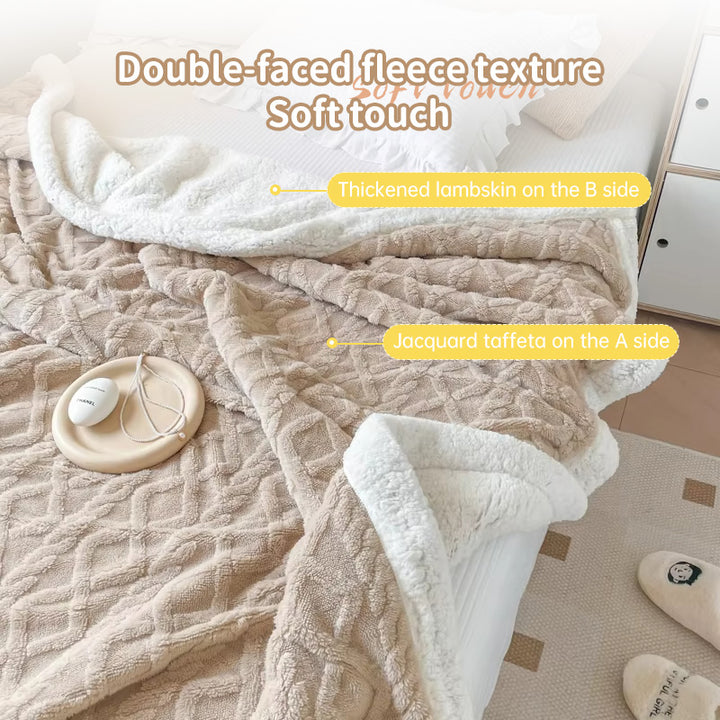 Double-Sided Sherpa Fleece Blanket for Winter Warmth
