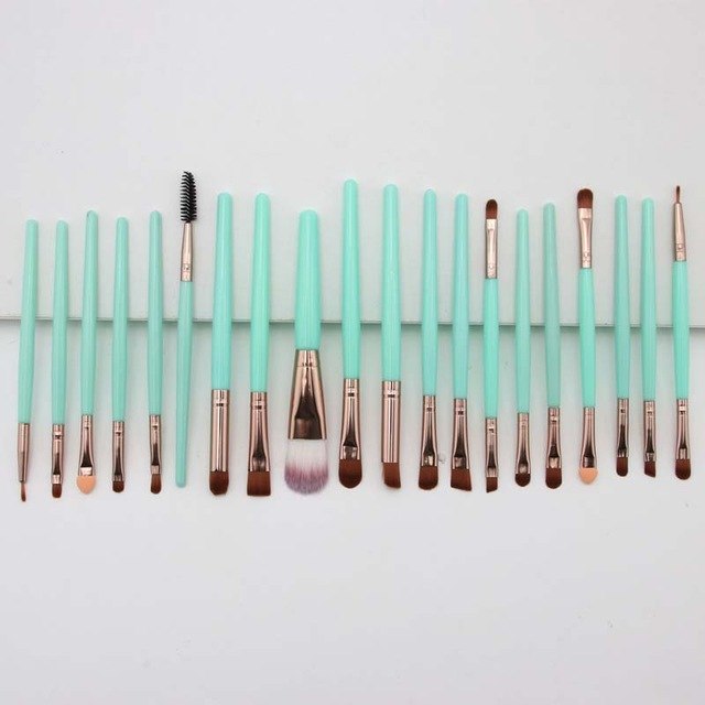 20‑Piece Makeup Brush Set — Complete Face &amp; Eye Kit