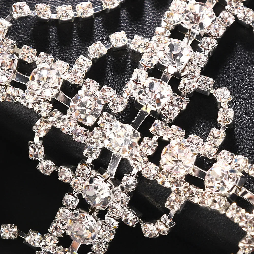 Tassel Hair Chain Bridal Headpiece for Dramatic Style
