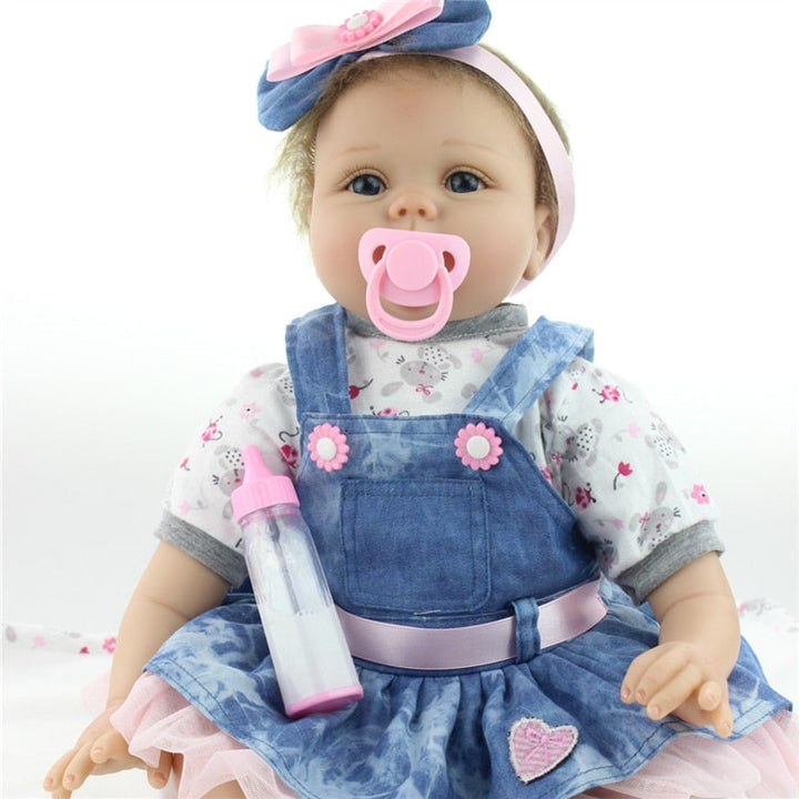 55cm Reborn Baby Doll for Lifelike Nurturing Playtime