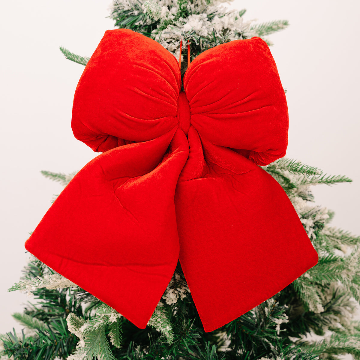 Velvet Christmas Bow Ornament for Elegant Holiday Decor
