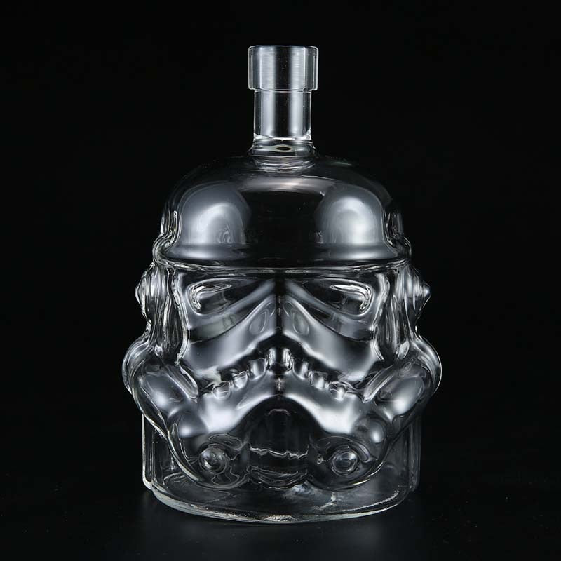 Stormtrooper Whiskey Decanter with Helmet Glass Cup