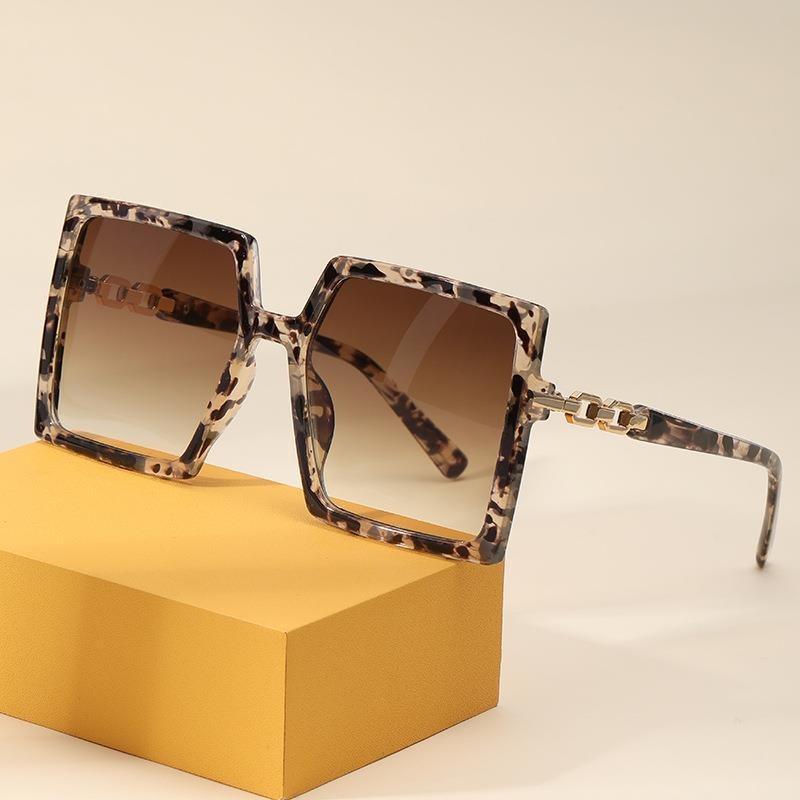 Women's Sport Sunglasses With Oversized Gold Chain Frames
