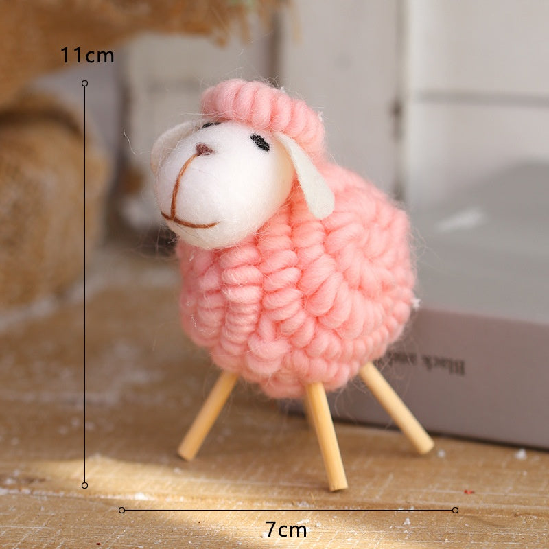 Felt Sheep Christmas Ornaments - Cozy Handmade Desk Decor