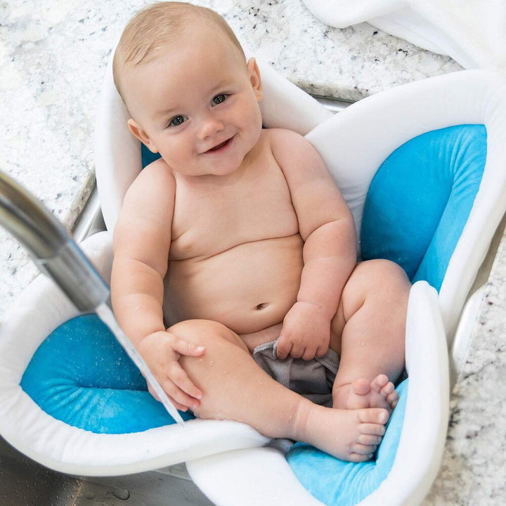 Baby Bath Mat Flower Sink Support for Newborn Bathing