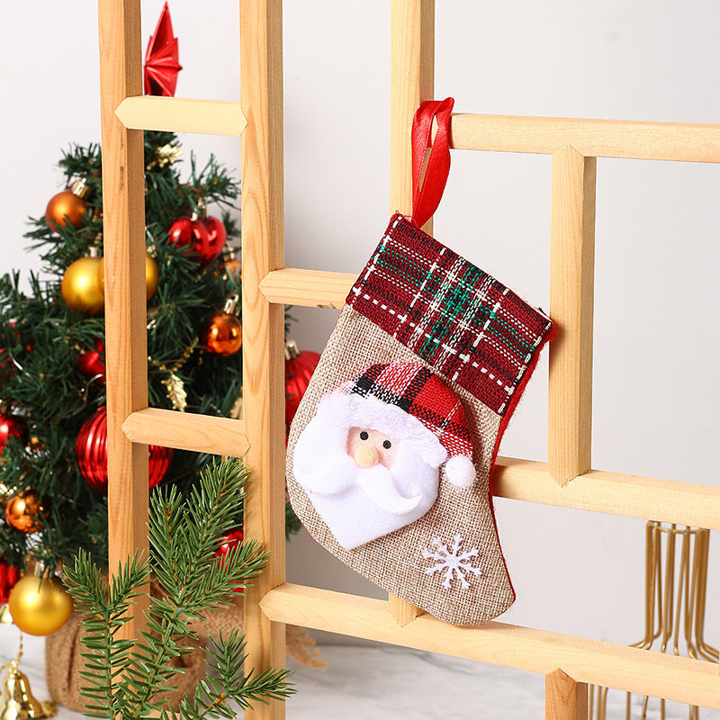 Christmas Stocking Set: Rustic Character Gift Bags