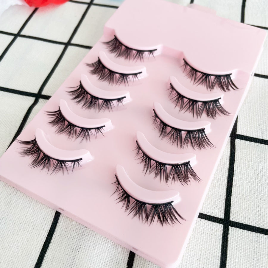 False Eyelashes for Bold, Bushy Cartoon-Style Eyes