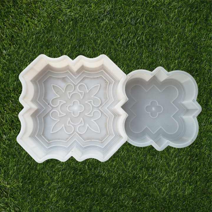 Decorative Concrete Stepping Stone Mold for Garden Paths