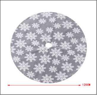 Christmas Tree Skirt with Festive Snowflake Pattern