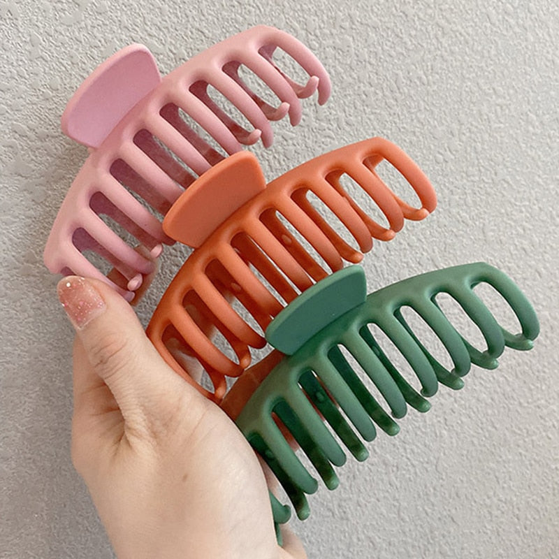 Large Acrylic Hair Claw Clip for Elegant Updos Every Day