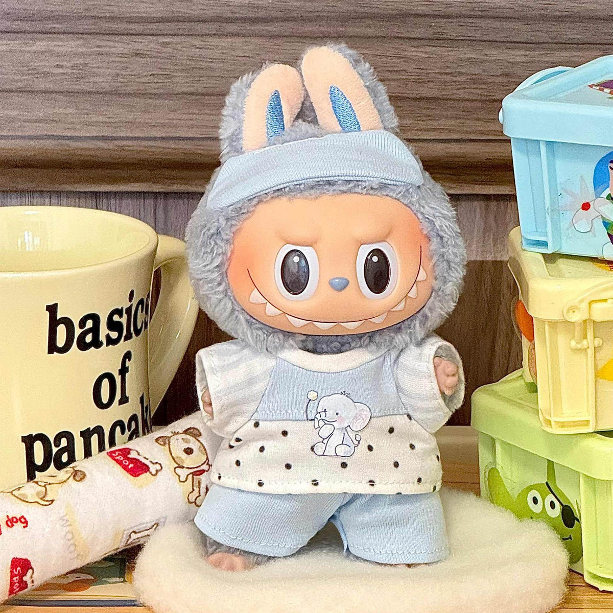 Labubu Outfits: Custom Costumes for Figure Displays