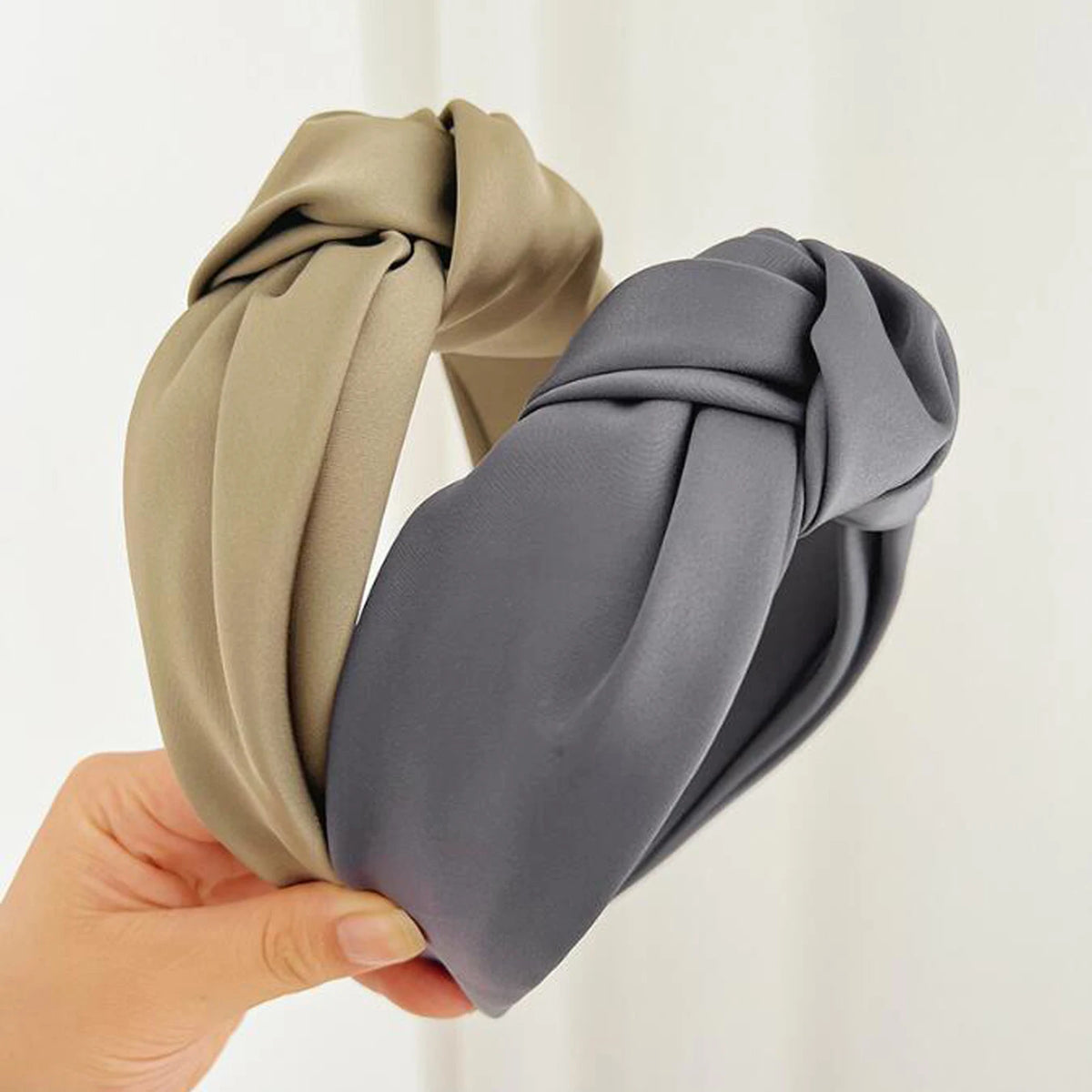 Satin Knot Headband for Effortless Everyday Polish