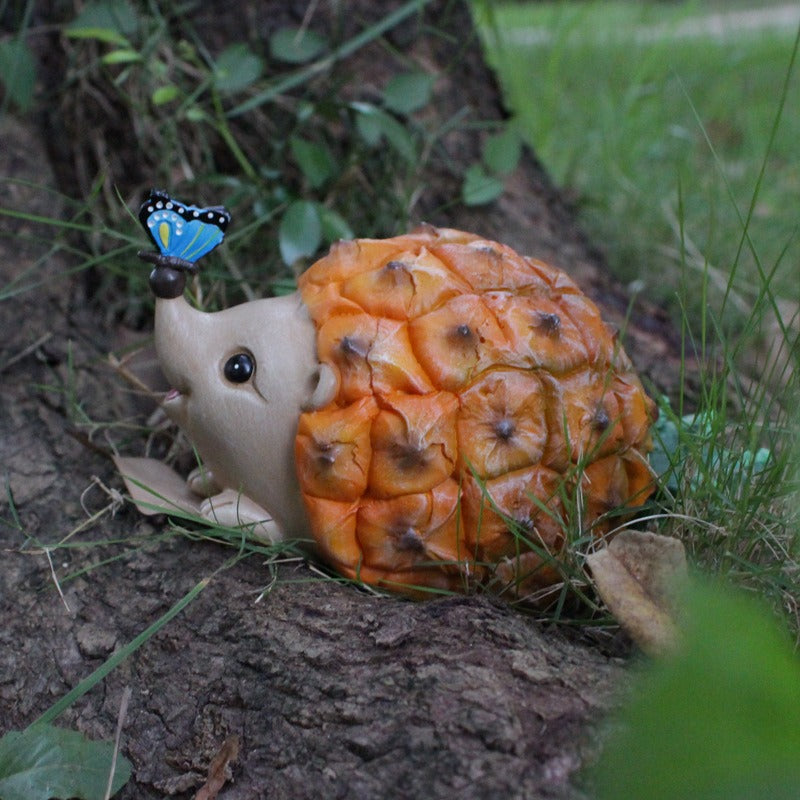 Outdoor Resin Pineapple Hedgehog Garden Figurine