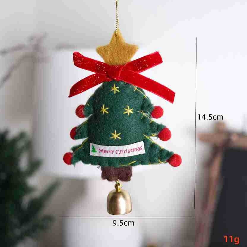 Handmade Christmas Tree Ornaments for Warm Holiday Cheer