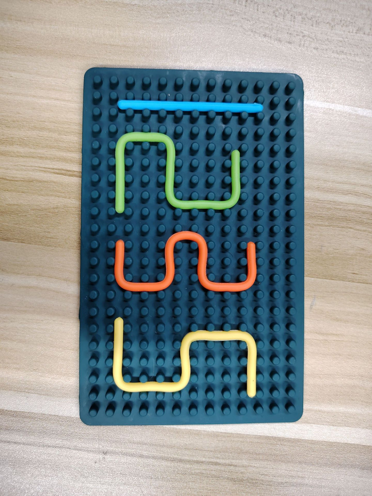 Sensory Activity Board for Quiet Focus and Fine-Motor Play