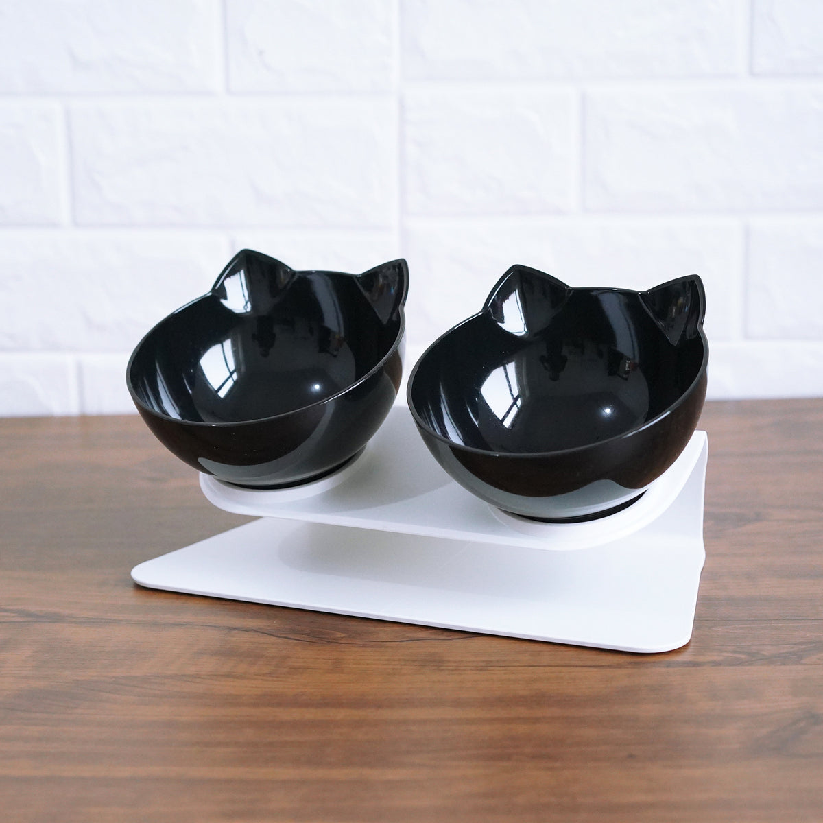 Raised Pet Feeding Bowl for Cleaner, Comfier Daily Meals