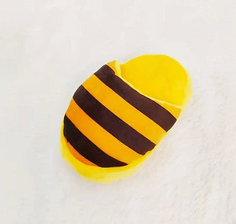 Plush Interactive Pet Toy for Indoor Comfort and Play