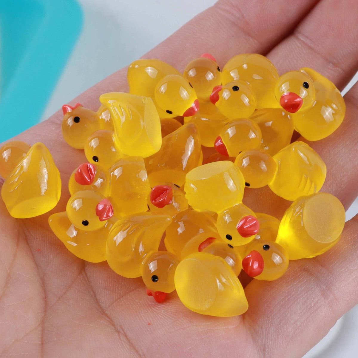 Luminous Mini Duck Charms for Playful DIY Decorations