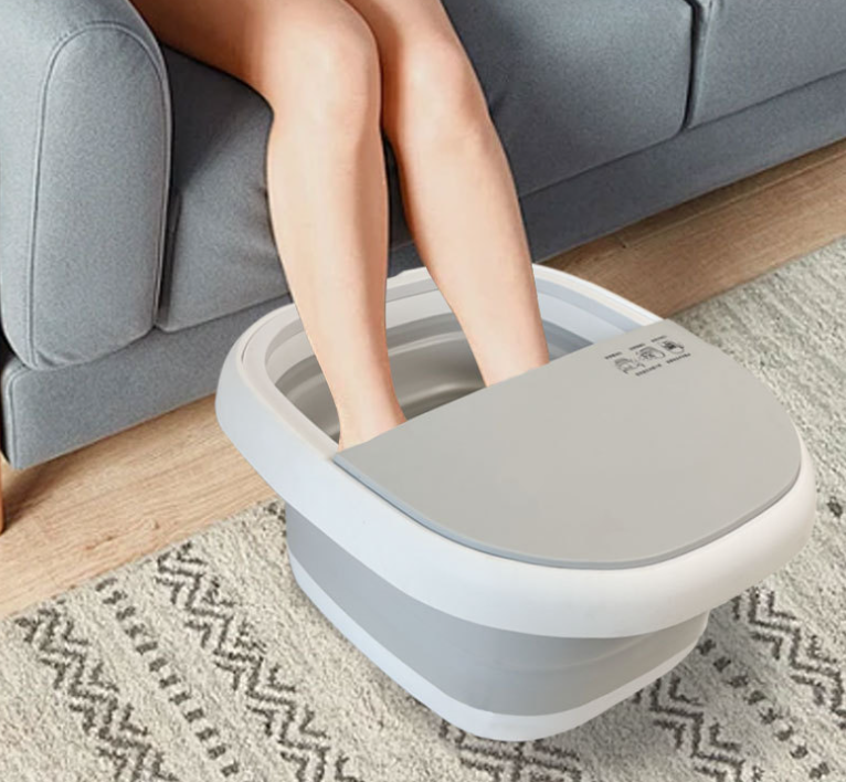 Collapsible Foot Soaking Tub That Folds Flat for Storage