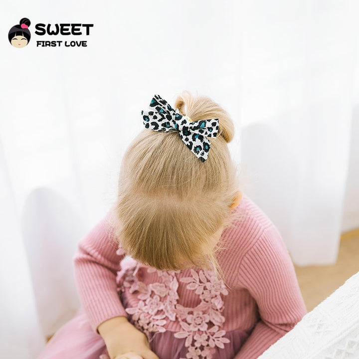 Girls Leopard Hair Clips, 5-Piece Soft Fabric Bow Set