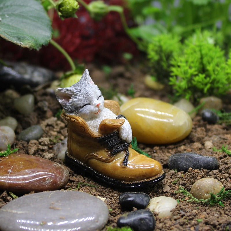 Sleeping Kitten Boot Resin Figurine for Fairy Gardens