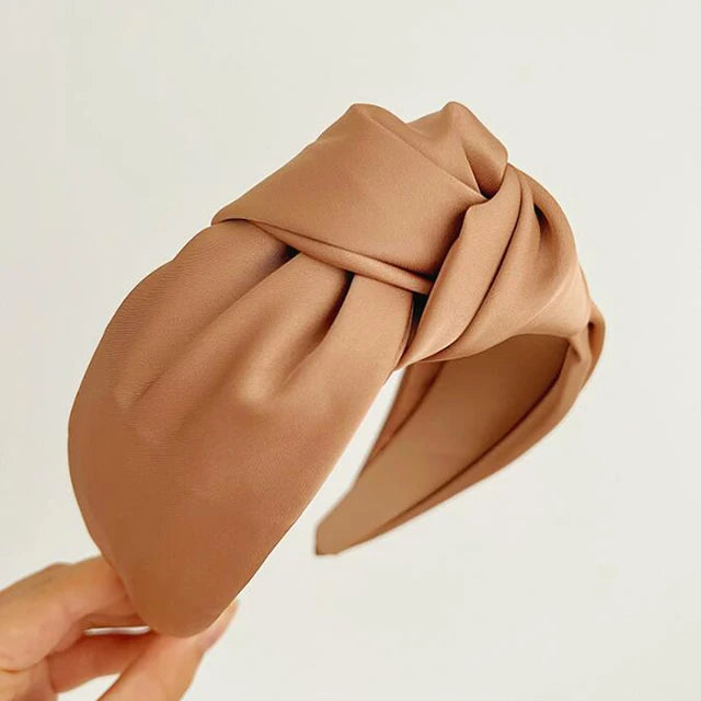 Satin Knot Headband for Effortless Everyday Polish