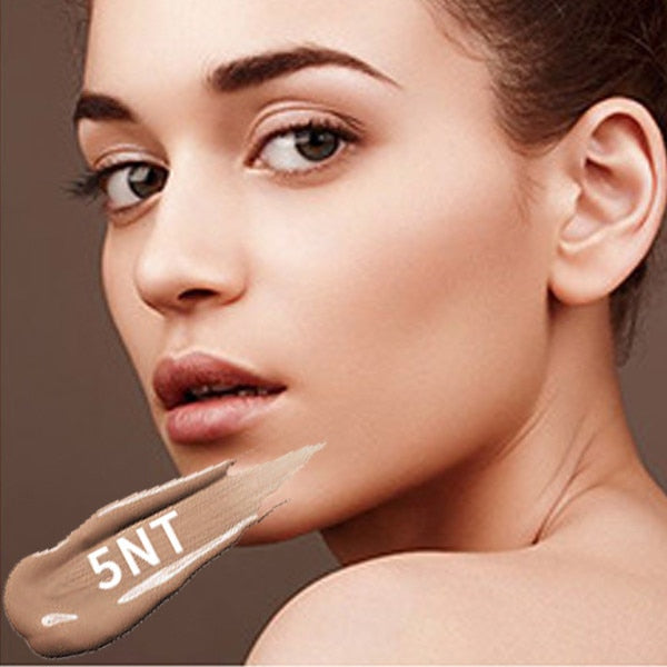 Full Coverage Liquid Foundation for Travel-Ready Skin
