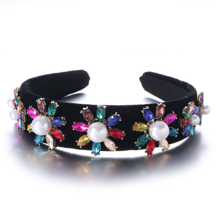 Pearl Flower Headband for Glamorous Occasion Style