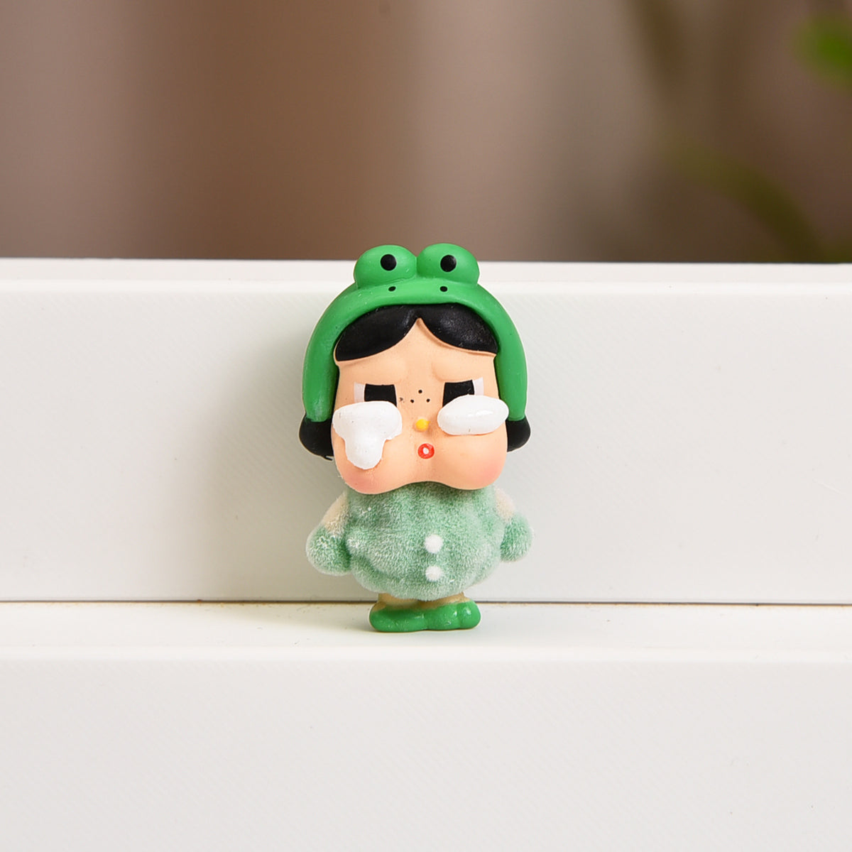Crying Baby Pendant Figures for Whimsical DIY Decor
