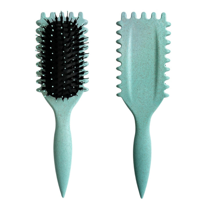 Curl Defining Brush for Consistent, Organized Clumps