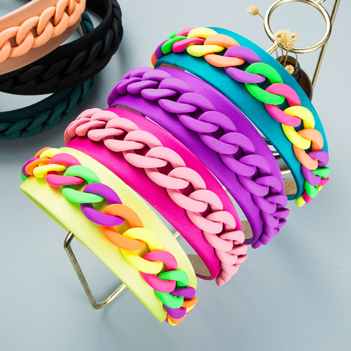 Wide-Brimmed Chain Headband for Playful Colorful Style