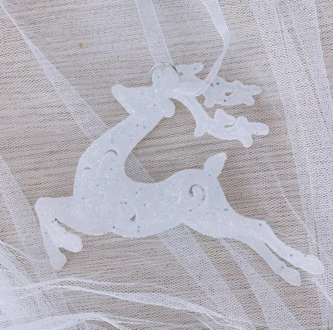 Christmas Tree Ornaments for Elegant Snowy Sparkle
