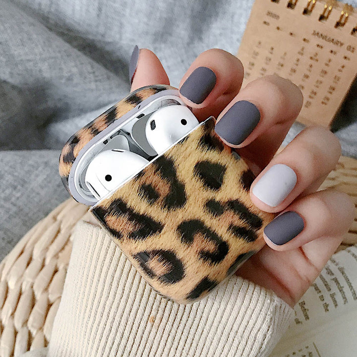Leopard Print AirPods Pro 2 Case with Wireless Charging