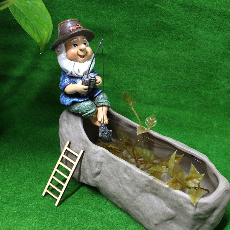 Resin Fishing Gnome Garden Decor with Pond Scene Set