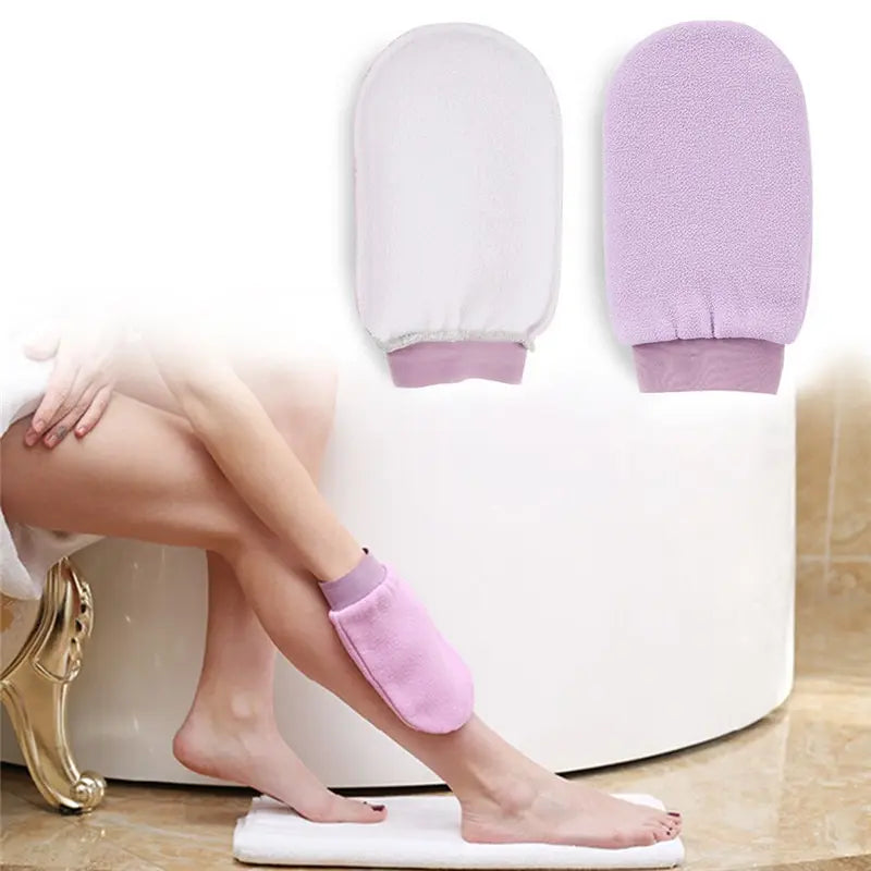 Exfoliating Bath Gloves — Smooth Skin in 3 Minutes