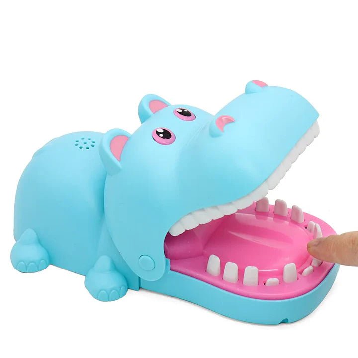 Hippopotamus with teeth - wanelo - store - roman