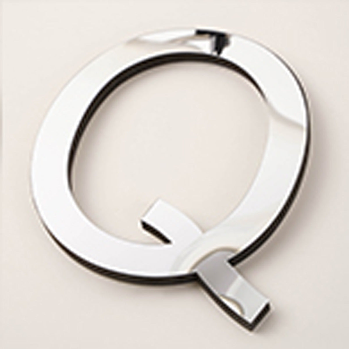 Acrylic Mirror Letters for Eye-Catching Wall Decorations