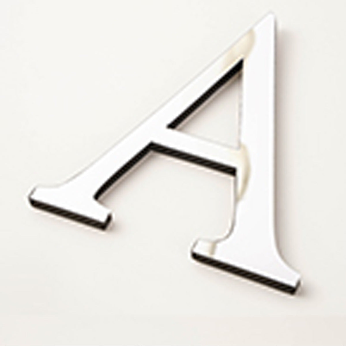 Acrylic Mirror Letters for Eye-Catching Wall Decorations